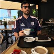 Profesor nativo de inglés con 6 años de experiencia y TEFL de nivel 5. Máster en Deporte de Loughborough University
